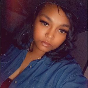 Meet your Posher, Kiera